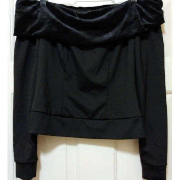 Juicy Couture Tops - NWOT Juicy Couture Lounge Wear Long Sleeve, Off-the-Shoulder Top